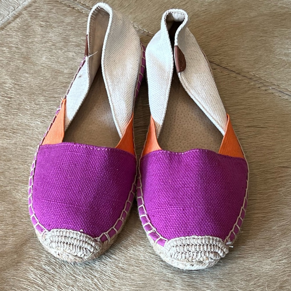 Sperry size 8 brand new